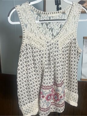 hint of mint Cream Lace-Yoke Tank with Pink & Blue Floral Border